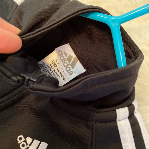 EUC✨ Toddler Boys Adidas Track Jacket 18m - Picture 6 of 6